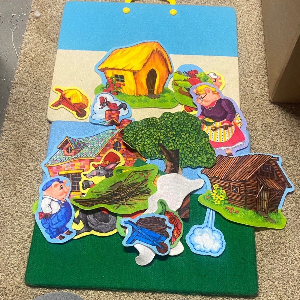 Colorful Storybook Felt Board Set